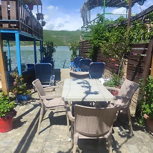 B&B Erda Lakeside 