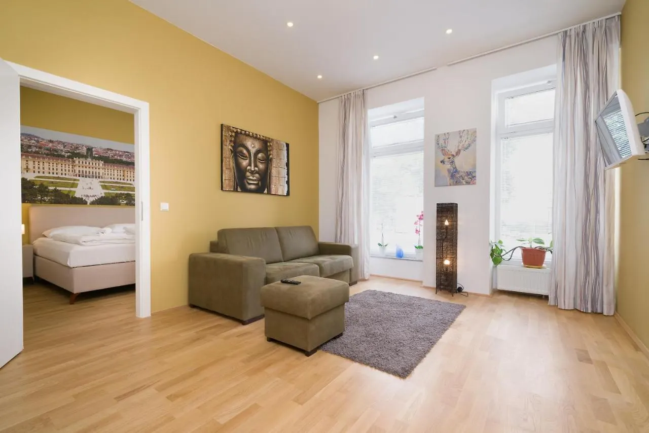 Vienna Stay Apartments Or Rooms 1050 3*,