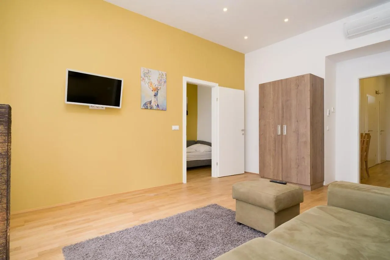Vienna Stay Apartments Or Rooms 1050 מלון דירות