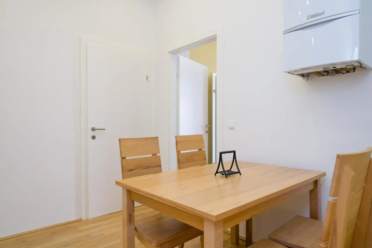 Vienna Stay Apartments Or Rooms 1050 מלון דירות