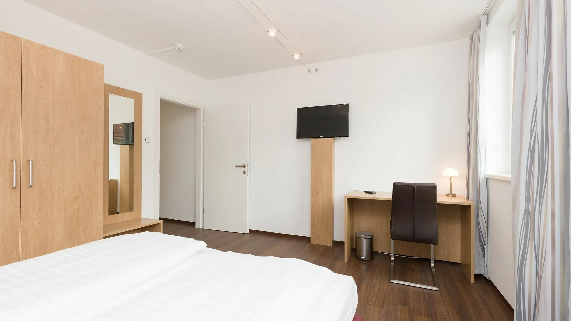 Vienna Stay Apartments Or Rooms 1050 Aparthotel